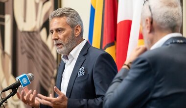 Muhannad Hadi, Deputy Special Coordinator, Resident and Humanitarian Coordinator for the Occupied Palestinian Territory of the Office of the United Nations Special Coordinator for the Middle East Peace Process, briefs reporters at UN Headquarters. (UN Photo/Mark Garten - 17 July 2024)