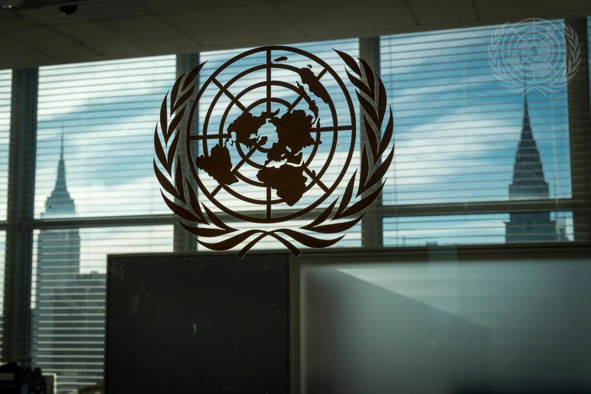 UN LOGO