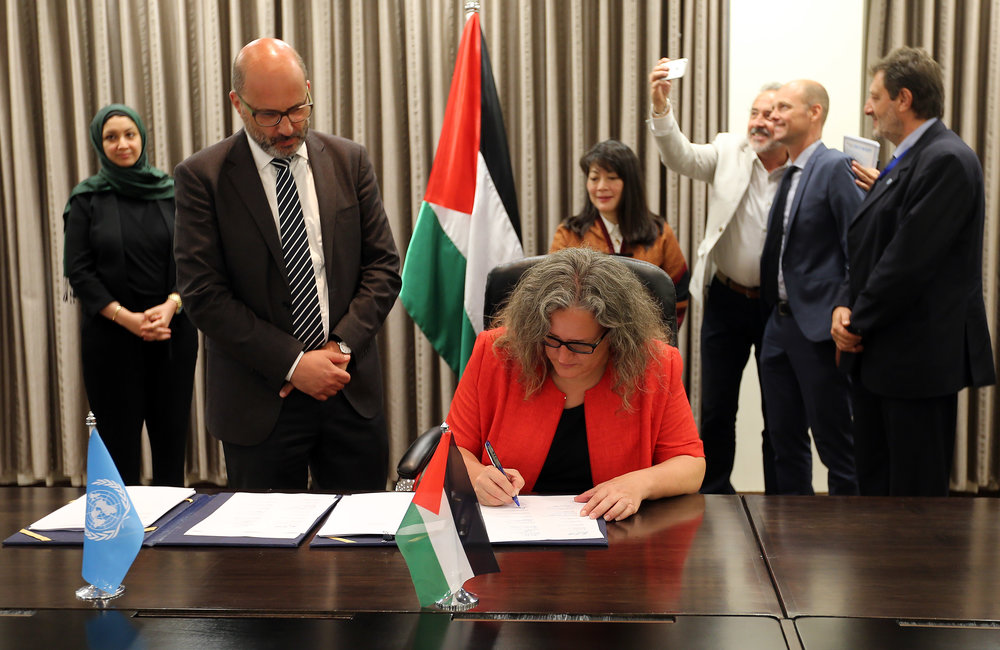 UN Women Special Representative, Ms. Sabine Machl, signs the 2018-2022 UNDAF in Ramallah 