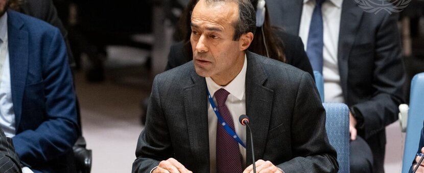 Khaled Khiari, Assistant Secretary-General for Middle East, Asia and the Pacific in the Departments of Political and Peacebuilding Affairs and Peace Operations, briefs the Security Council meeting on the situation in the Middle East, including the Palestinian question. (UN Photo/ Eskinder Debebe - 5 January 2023) 