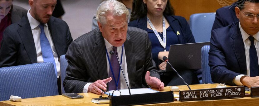Tor Wennesland, United Nations Special Coordinator for the Middle East Peace Process, briefs the Security Council meeting on the situation in the Middle East, including the Palestinian question.
